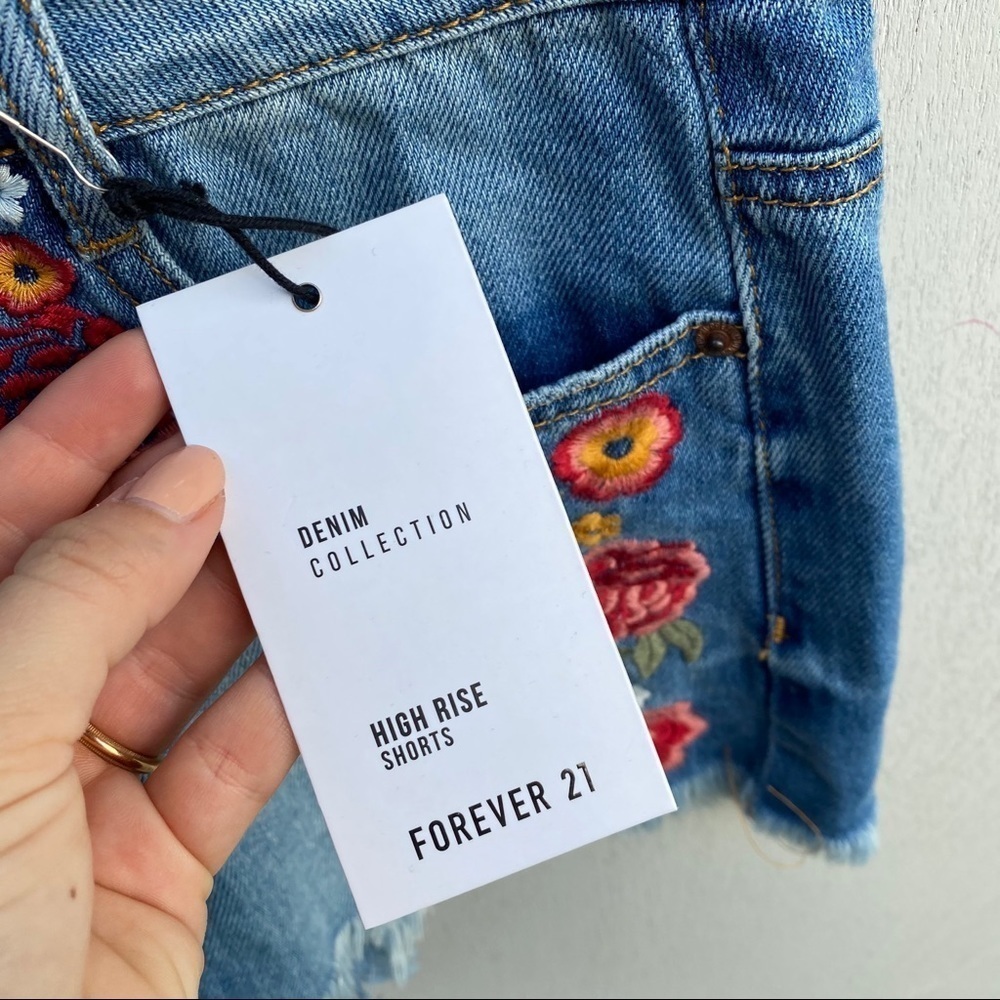 Forever21 High Rise Embroidered Jean Flowers - Picture 4 of 8